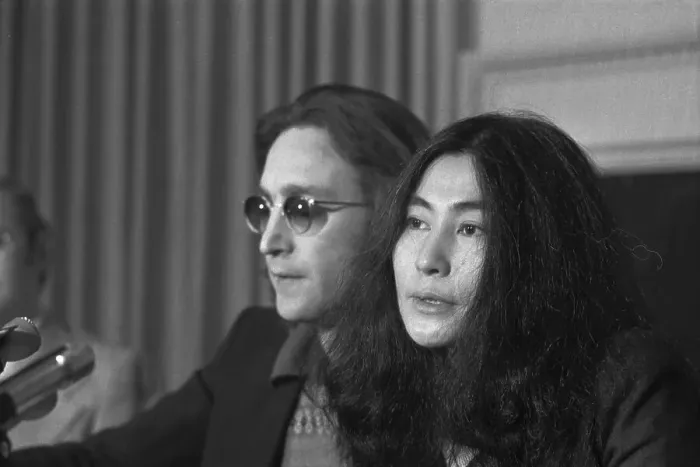 Framed Print : John Lennon and Yoko Ono at Microphones Framed Print : John Lennon and Yoko Ono at Microphones