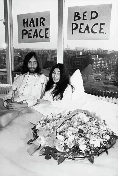 Framed Print : John Lennon and Yoko Ono's Honeymoon Bed-In Framed Print : John Lennon and Yoko Ono's Honeymoon Bed-In