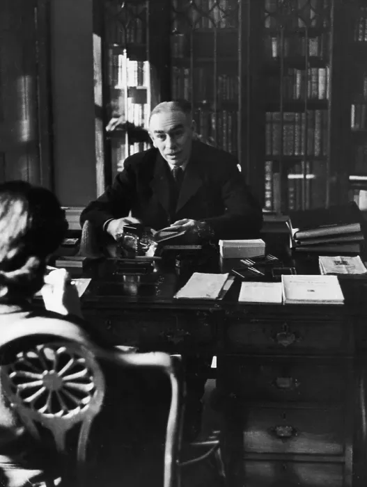 Framed Print : John Maynard Keynes