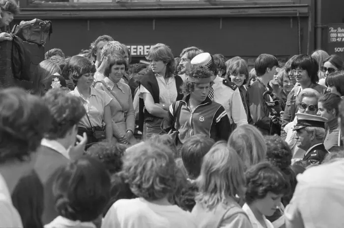 Framed Print : John McEnroe surrounded by spectators Framed Print : John McEnroe surrounded by spectators