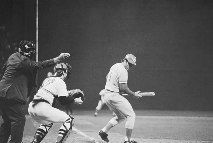 Framed Print : Johnny Bench At Bat Framed Print : Johnny Bench At Bat