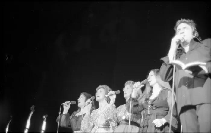 Framed Print : Johnny Cash & The Carter Sisters Performing Framed Print : Johnny Cash & The Carter Sisters Performing
