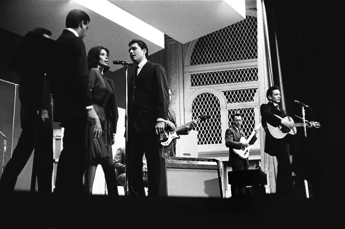 Framed Print : Johnny Cash At The New York Folk Festival Framed Print : Johnny Cash At The New York Folk Festival
