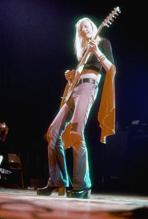 Framed Print : Johnny Winter In Concert Framed Print : Johnny Winter In Concert