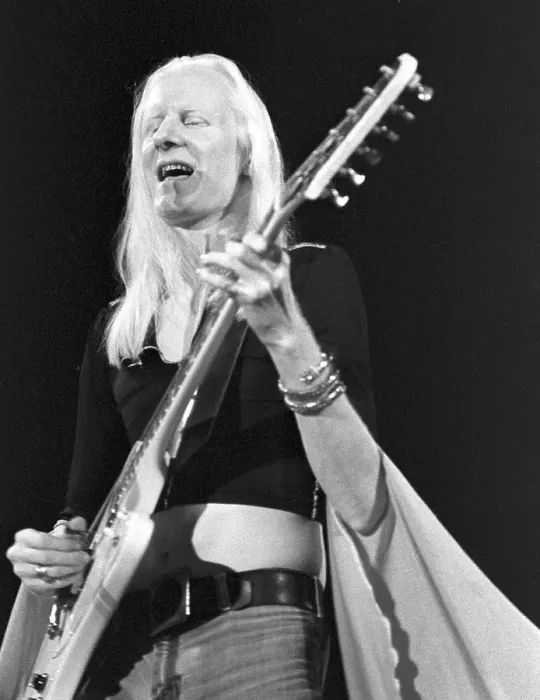 Framed Print : Johnny Winter In Concert Framed Print : Johnny Winter In Concert