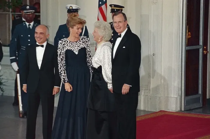 Framed Print : Jordan Royalty with President and Mrs. Bush Framed Print : Jordan Royalty with President and Mrs. Bush