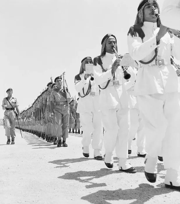 Framed Print : Jordanian Musicians Lead British Troops Framed Print : Jordanian Musicians Lead British Troops