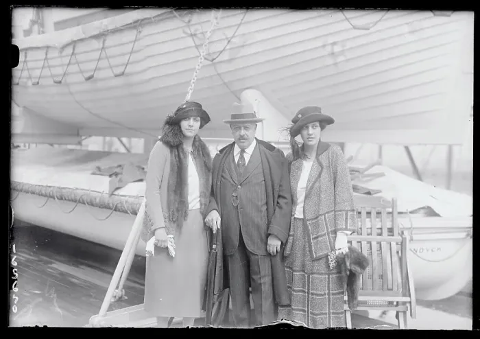Framed Print : Joseph Baldwin Jr. Posing with His Daughters Framed Print : Joseph Baldwin Jr. Posing with His Daughters