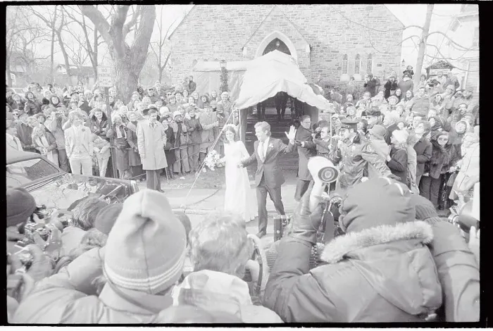 Framed Print : Joseph Kennedy II and Sheila Rauch Waving
