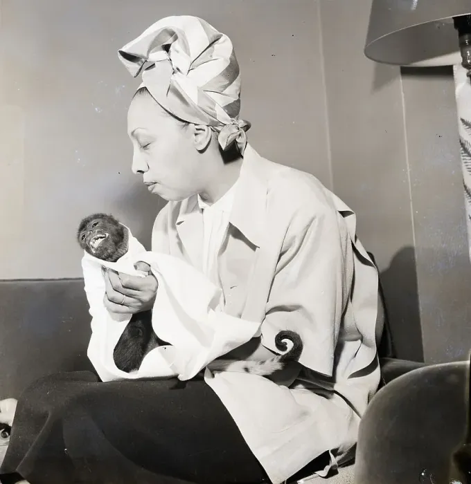 Framed Print : Josephine Baker with Her Monkey Binki Framed Print : Josephine Baker with Her Monkey Binki