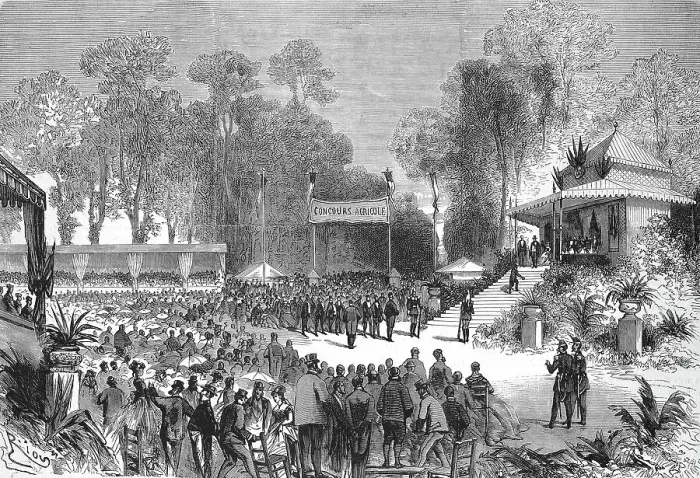 Framed Print : Journey of Their Majesties the Emperor Napoleon III and the Empress to Rouen, 1868, France, Distribution of Awards at the agriculture Contest, Historical, digitally restored reproduction of a 19th century original, exact original date not known Framed Print : Journey of Their Majesties the Emperor Napoleon III and the Empress to Rouen, 1868, France, Distribution of Awards at the agriculture Contest, Historical, digitally restored reproduction of a 19th century original, exact original date not known