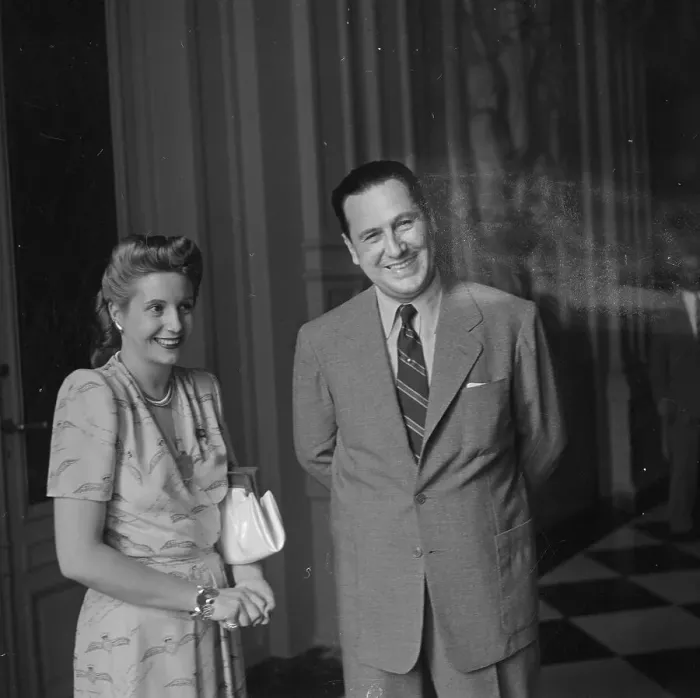 Framed Print : Juan Domingo Peron With Wife Evita Framed Print : Juan Domingo Peron With Wife Evita
