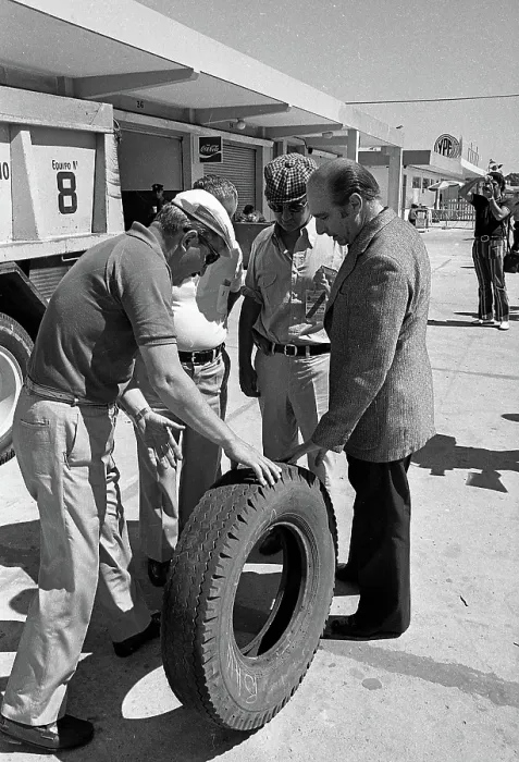 Framed Print : Juan Manuel Fangio & Others At The Argentine Grand Prix