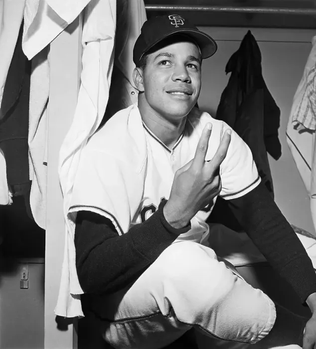 Framed Print : Juan Marichal Showing The Victory Sign Framed Print : Juan Marichal Showing The Victory Sign