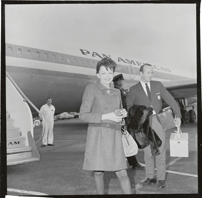 Framed Print : Judy Garland at Airport Framed Print : Judy Garland at Airport