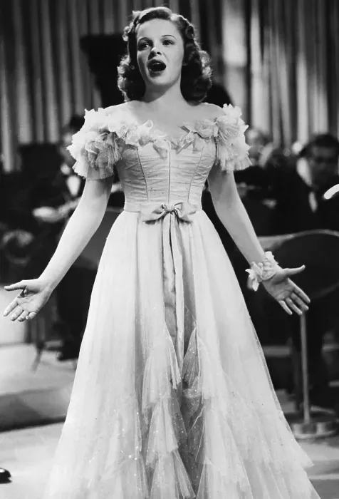 Framed Print : Judy Garland in Babes in Arms Framed Print : Judy Garland in Babes in Arms