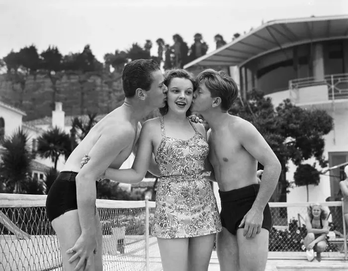 Framed Print : Judy Garland Celebrating Her Birthday with Friends Framed Print : Judy Garland Celebrating Her Birthday with Friends