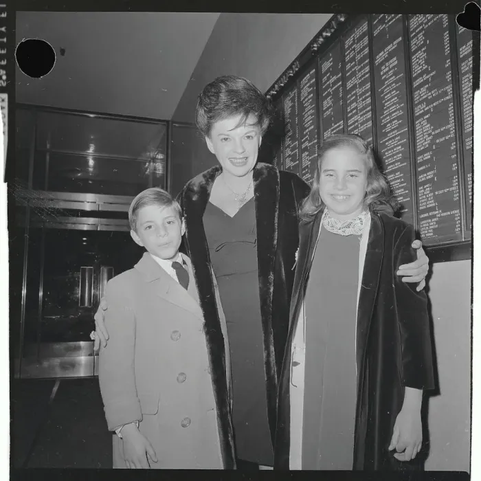Framed Print : Judy Garland with Children