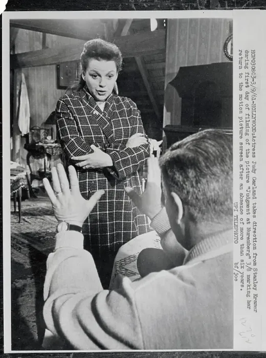 Framed Print : Judy Garland Filming Picture Framed Print : Judy Garland Filming Picture