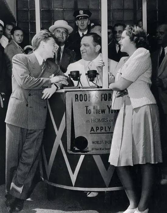 Framed Print : Judy Garland and Mickey Rooney Greeting Mayor of New York Framed Print : Judy Garland and Mickey Rooney Greeting Mayor of New York