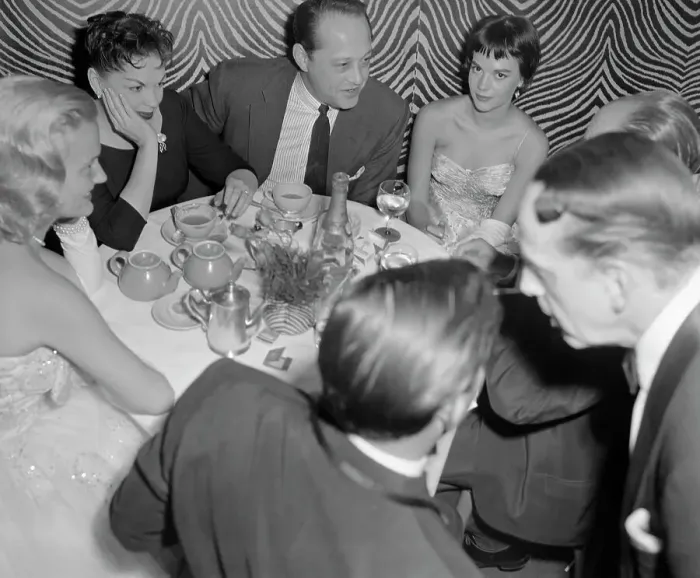 Framed Print : Judy Garland Sitting with Friends