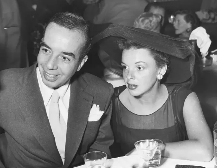Framed Print : Judy Garland and Vincente Minnelli Framed Print : Judy Garland and Vincente Minnelli