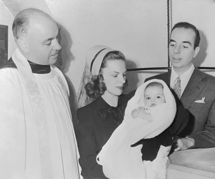 Framed Print : Judy Garland and Vincente Minnelli at Christening of Their Infant Daughter Liza Framed Print : Judy Garland and Vincente Minnelli at Christening of Their Infant Daughter Liza