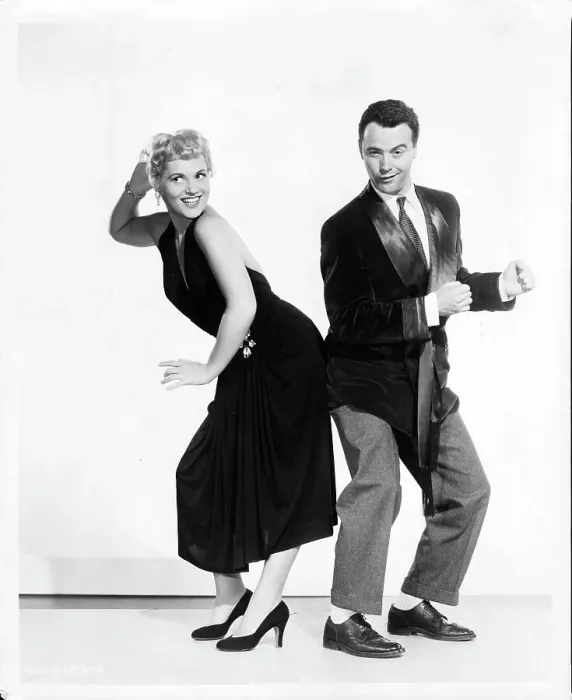 Framed Print : Judy Holliday And Jack Lemmon In Phffft Framed Print : Judy Holliday And Jack Lemmon In Phffft