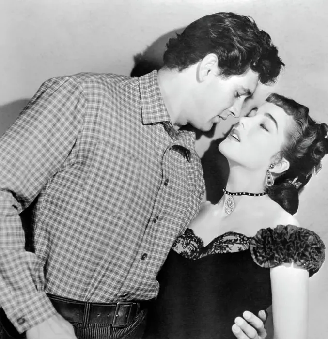 Framed Print : Julia Adams and Rock Hudson in Intimate Movie Scene Framed Print : Julia Adams and Rock Hudson in Intimate Movie Scene