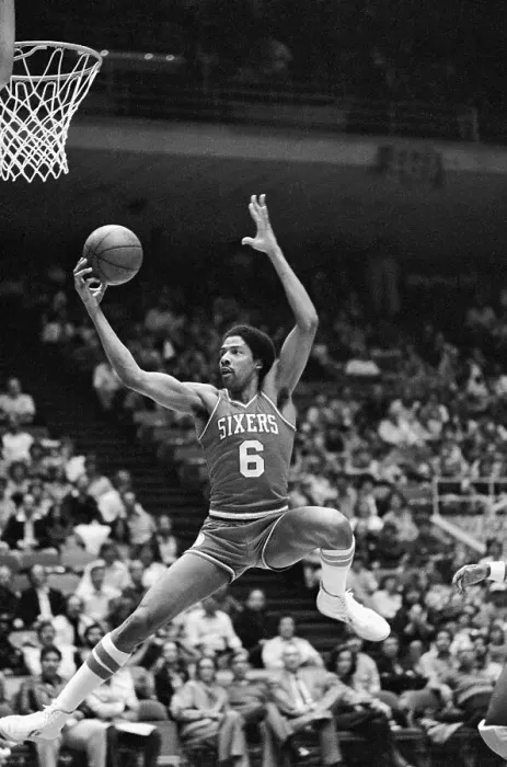 Framed Print : Julius Erving Leaping for Pass Framed Print : Julius Erving Leaping for Pass