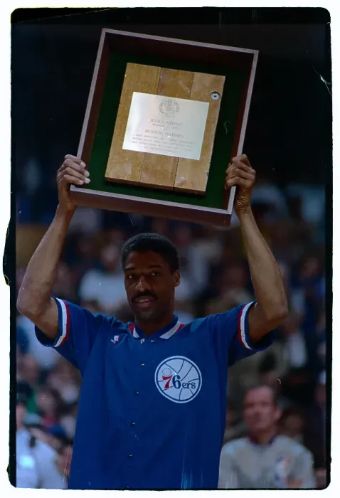 Framed Print : Julius Erving With Momento From Boston Garden Framed Print : Julius Erving With Momento From Boston Garden