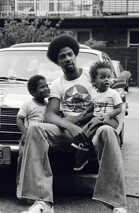Framed Print : Julius Erving Relaxing With His Children Framed Print : Julius Erving Relaxing With His Children