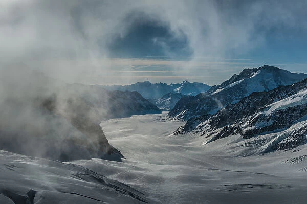Jungfraujoch with rolling cloud