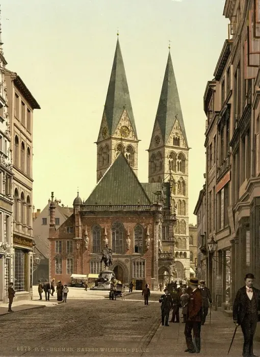 Framed Print : The Kaiser-Wilhelm-Platz in Bremen, Germany, Historic, digitally restored reproduction of a photochrome print from the 1890s Framed Print : The Kaiser-Wilhelm-Platz in Bremen, Germany, Historic, digitally restored reproduction of a photochrome print from the 1890s