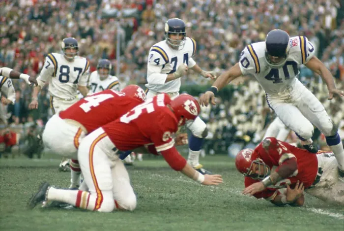 Framed Print : Kansas City Chiefs vs. Minnesota Vikings Framed Print : Kansas City Chiefs vs. Minnesota Vikings