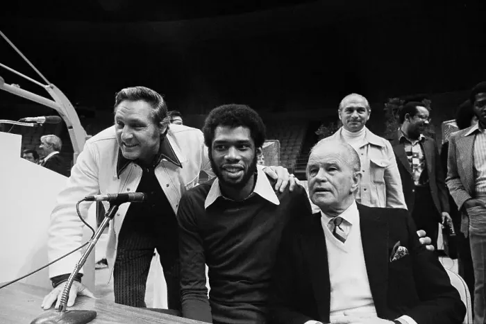 Framed Print : Kareem Abdul-Jabbar After Signing Contract Framed Print : Kareem Abdul-Jabbar After Signing Contract
