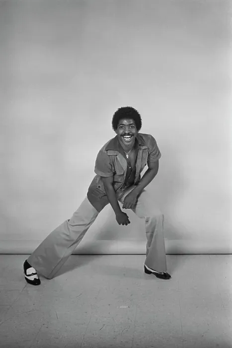 Framed Print : Karl Grigsby - Soul Train Dancers Framed Print : Karl Grigsby - Soul Train Dancers