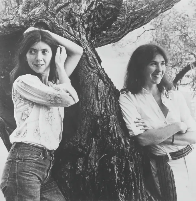Framed Print : Kate & Anna McGarrigle Framed Print : Kate & Anna McGarrigle