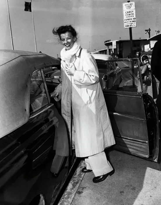 Framed Print : Katharine Hepburn Getting into Car