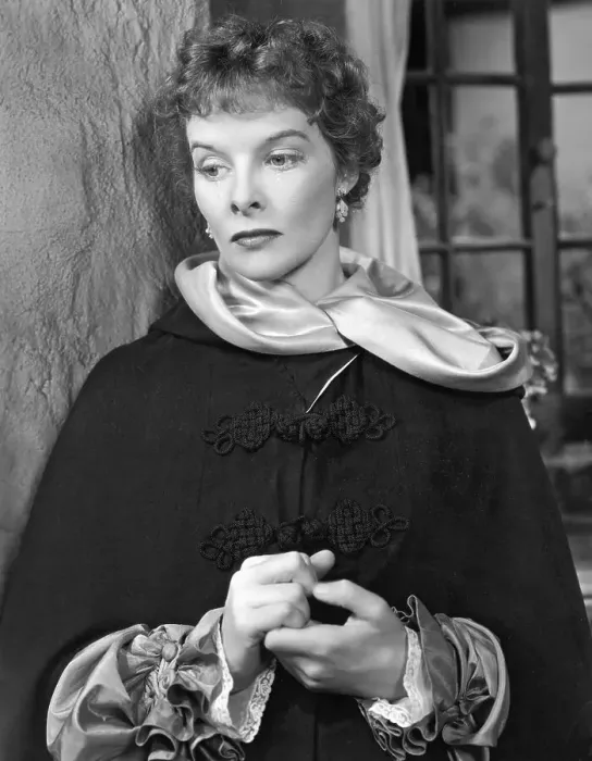 Framed Print : Katharine Hepburn Waist up in Film Framed Print : Katharine Hepburn Waist up in Film