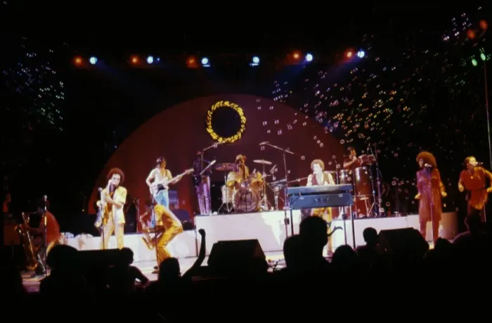 Framed Print : KC And The Sunshine Band Performing Framed Print : KC And The Sunshine Band Performing