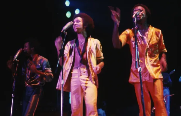 Framed Print : KC And The Sunshine Band Performing Framed Print : KC And The Sunshine Band Performing