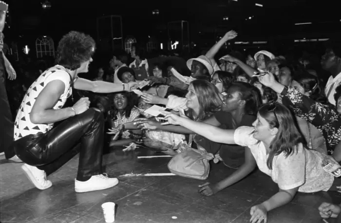 Framed Print : KC And The Sunshine Band Performing Onstage Framed Print : KC And The Sunshine Band Performing Onstage