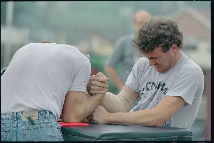 Framed Print : Keith Durst Arm Wrestling with Competitor Framed Print : Keith Durst Arm Wrestling with Competitor