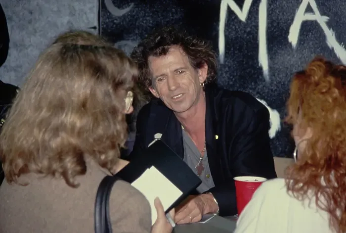 Framed Print : Keith Richards Autographing Framed Print : Keith Richards Autographing