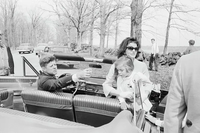 Framed Print : Kennedys Touring Gettysburg in Convertible