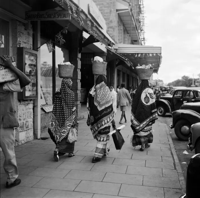 Framed Print : Kenyan Women
