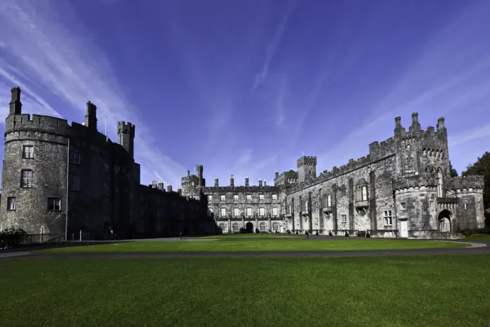 Framed Print : Kilkenny Castle, Mediaeval, Ireland, history, travel Framed Print : Kilkenny Castle, Mediaeval, Ireland, history, travel