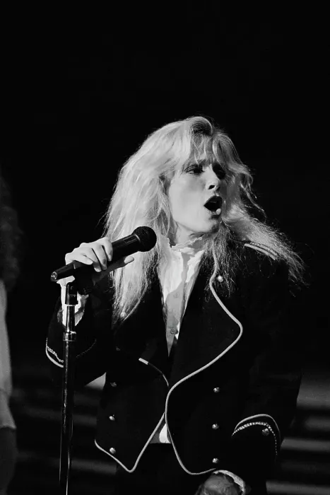 Framed Print : Kim Carnes Plays American Bandstand Framed Print : Kim Carnes Plays American Bandstand