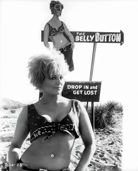 Framed Print : Kim Novak In Kiss Me Stupid Framed Print : Kim Novak In Kiss Me Stupid
